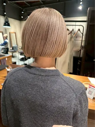 ショート ハナ🌼 ボブ/透明感カラーのヘアスタイル