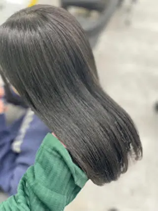 カラー 【公式】横浜 THREE🤎🕯️のヘアスタイル