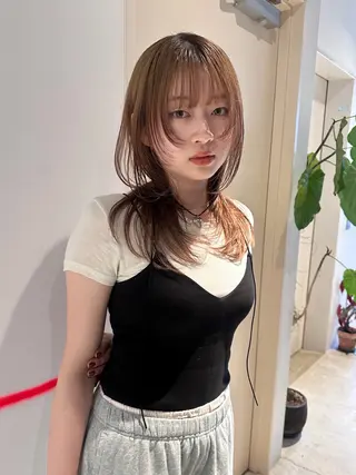 ロング 及川 遥のヘアスタイル