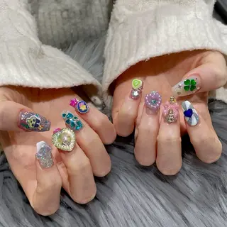 ネイル RICO NAIL所属・RICO Nail パーツつけ放題🌈のネイルデザイン