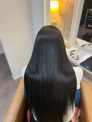 ロング 栗林 茉那のヘアスタイル