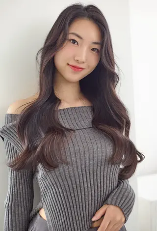 ロング minimo Ash 川越 横田のヘアスタイル