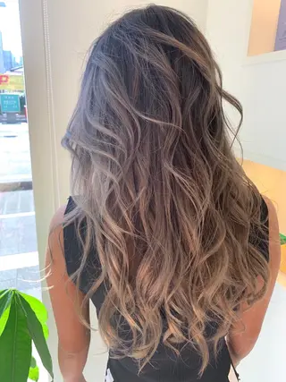 セミロング 髪質改善🇰🇷レイ ヤーカット/艶透明髪のヘアスタイル