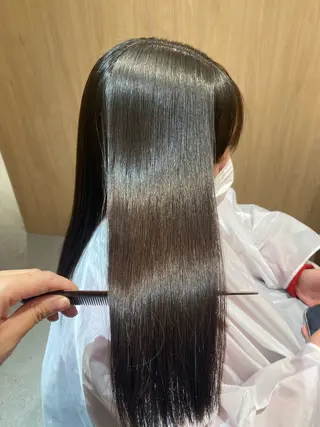 ロング 田邉 真麻のヘアスタイル