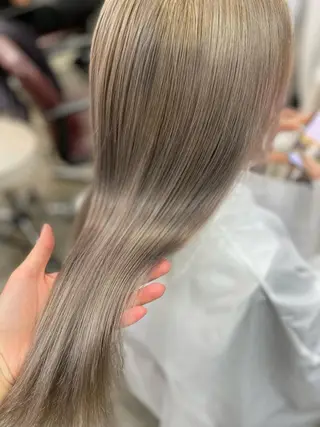 ロング カラー 韓国ヘア🤍髪質改善 🇰🇷AKANEのヘアスタイル