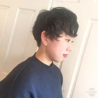 ショート ホワイト&レイヤーカ ットエクステ長畠俊輔のヘアスタイル