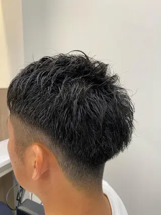 メンズ 【博多ハイライトカラ ー】中島啓太のヘアスタイル