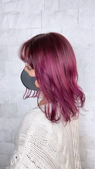 ミディアム 圧倒的美髪ストレート ツダケイタロウのヘアスタイル