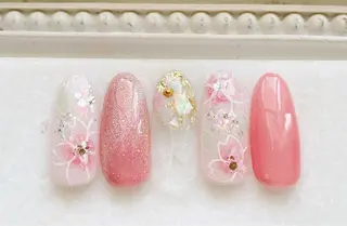 ネイル Satomi  のネイルデザイン