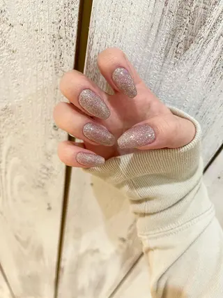 ネイル 高尾 梨花のネイルデザイン