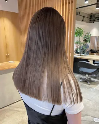 ロング カラー 透明感カラー🫧 CHIHIROのヘアスタイル
