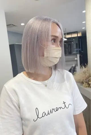 ミディアム 🎀ハイトーン特化 konomi🎀のヘアスタイル