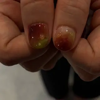 ネイル 個性派ニュアンス ネイル Nao.のネイルデザイン