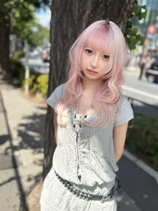 カラー 原宿徒歩一分/ ハイトーン/デザインのヘアスタイル