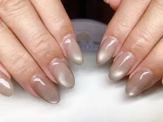 ネイル ECLAT エクラ所属・寺山 千鶴のネイルデザイン