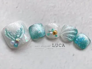 ネイル ネイルアトリエルカ スタッフのネイルデザイン