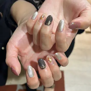 ネイル 鈴木 里奈のネイルデザイン