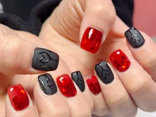 ネイル Nail Atelier IamI所属・アイアムアイ 大村磨衣のネイルデザイン