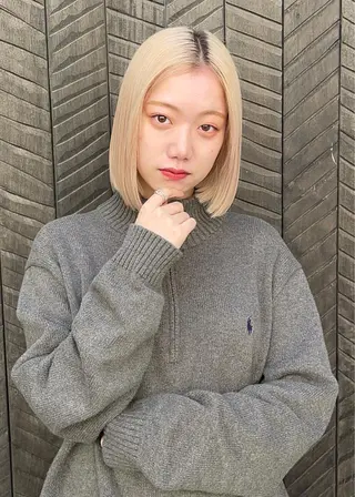 ミディアム カラー mee.urawa所属・似合わせショート×透 明感/やじまたかしのヘアスタイル