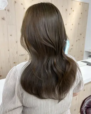 セミロング カラー 新宿/韓国ヘア/ 髪質改善ストレートのヘアスタイル
