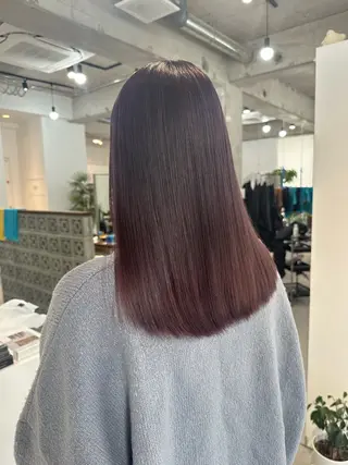 ロング カイリ /レイヤーカットのヘアスタイル