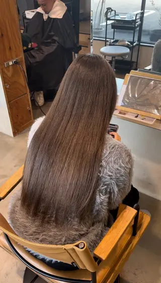 ロング カラー 各務原/カラー/ブリ ーチお任せください!のヘアスタイル