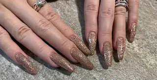 ネイル 【やり放題専門店】 スカルプ&長さ出しのネイルデザイン