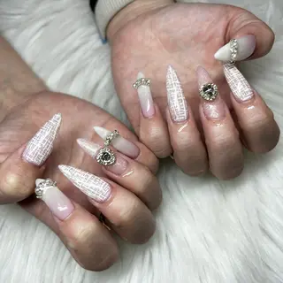 ロング -Rien- プライベートサロンのネイルデザイン