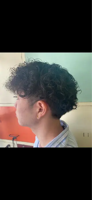 ショート パーマ メンズ ビーハイブデラックス所属・メンズパーマ ニュアンスパーマ田上のヘアスタイル