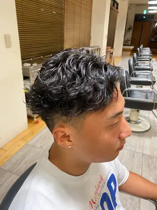 パーマ メンズ 西出 Nishideのヘアスタイル