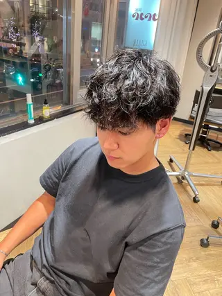 パーマ 金城 二千夏のヘアスタイル