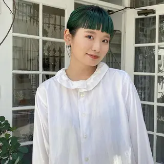 ショート カラー デザインカラー🥂 YUKAのヘアスタイル