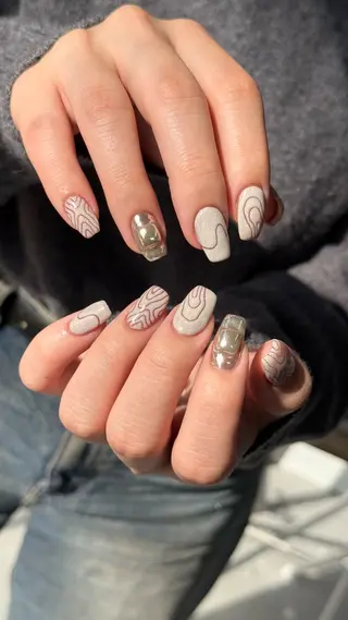 ネイル Momoka ネイリスト福岡/薬院のネイルデザイン