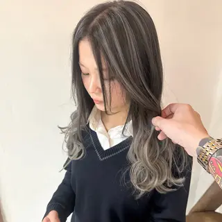 ロング カラー デザインカラー髪質 改善Lilithのその他イメージ