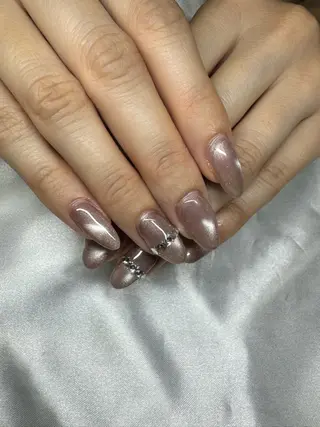 ネイル 濱岡 咲のネイルデザイン