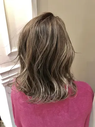 ミディアム 神野 雅樹のヘアスタイル