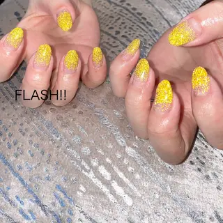 ネイル Flore (フロール)の眉毛・アイブロウイメージ