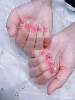 ネイル Cutil Nailsalon所属・Cutil. Nail🌈のネイルデザイン