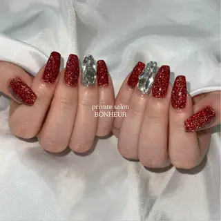 ネイル BONHEUR Annaのネイルデザイン