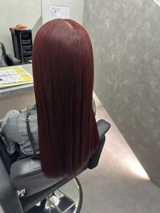 ロング カラー 吉崎 ひびきのヘアスタイル