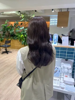 セミロング 田中 愛梨のヘアスタイル