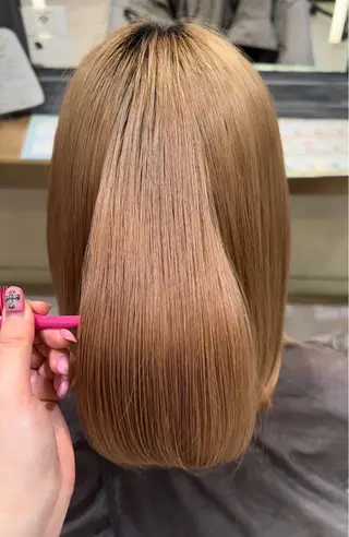 パーマ×レイヤー| カラー カホ🪩🤍のヘアスタイル