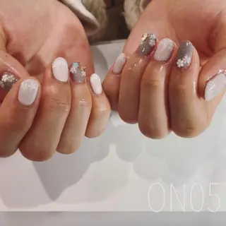 ネイル 園 寛子 （ネイリスト）のネイルデザイン