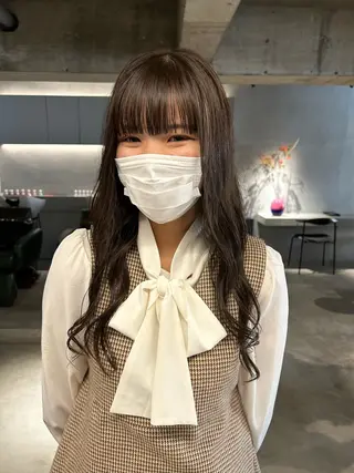 ロング カラー 中村 衣里のヘアスタイル