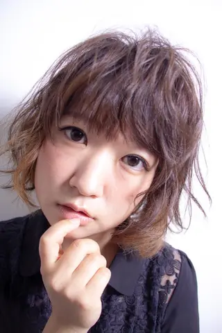 ミディアム カラー RESBORN所属・長岡 大偉のヘアスタイル