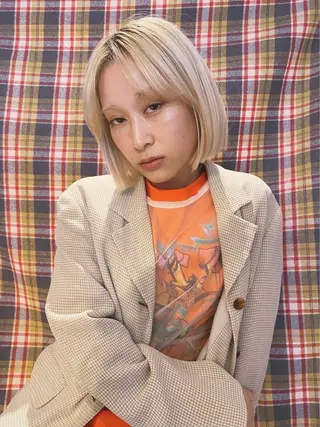 カラー ボブ/レイヤー /河内温太のヘアスタイル