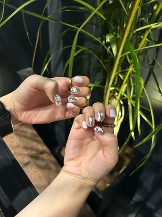 ネイル 小松 千冬snazzyのネイルデザイン