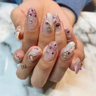 ネイル UrakoNail 《nail》のネイルデザイン