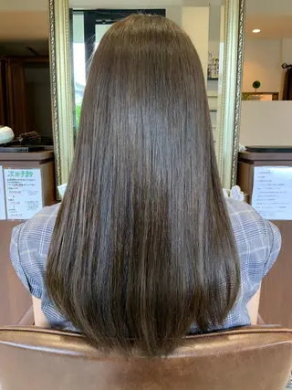 セミロング 🌿ストレート🌿 髪質改善☘️シュウヤのヘアスタイル