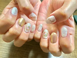 ネイル うる艶♡透明感ネイル Rirashiaのネイルデザイン